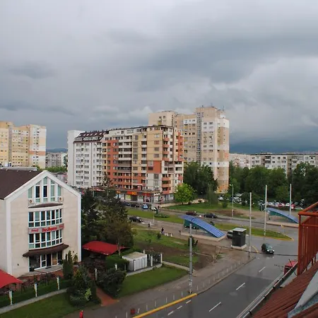 Апартаменты Mladost 1 *